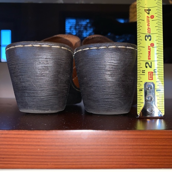 Born Clogs - Picture 8 of 8